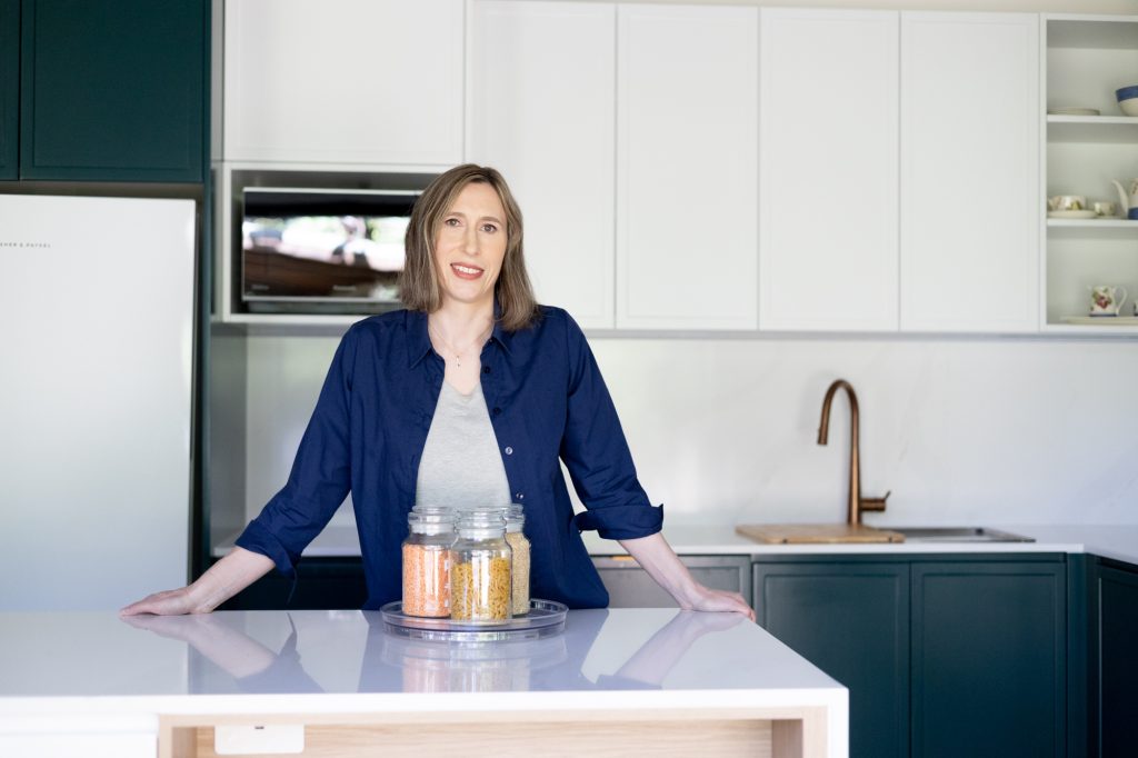 Sarah Deitz - Professional Organiser - Kitchen organisation